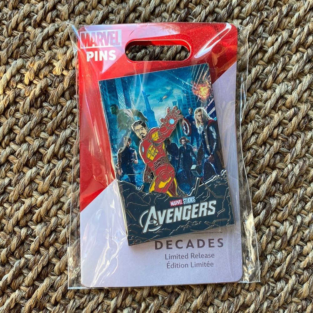 Marvel avengers disney pin on pin